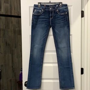 Miss Me Jean like new